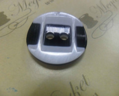 Пуговицы п/эстер М-1670 36L-23мм 